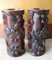 廠價銷售越南紅木筆筒 高品質(zhì)紅木工藝品供應