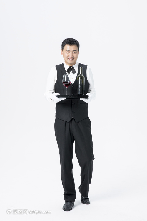 紅酒展示 餐飲服務中男服務員的專業藝術