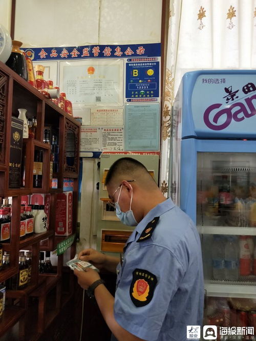 萊山解甲莊市場(chǎng)監(jiān)管所開展重點(diǎn)餐飲服務(wù)單位食品安全專項(xiàng)檢查